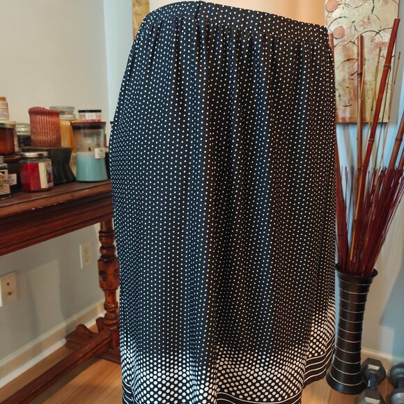 Christopher and Banks 3x Polka Dot Skirt - Picture 2 of 9